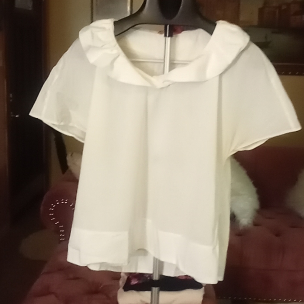 🌈HOST PICK White Shirt